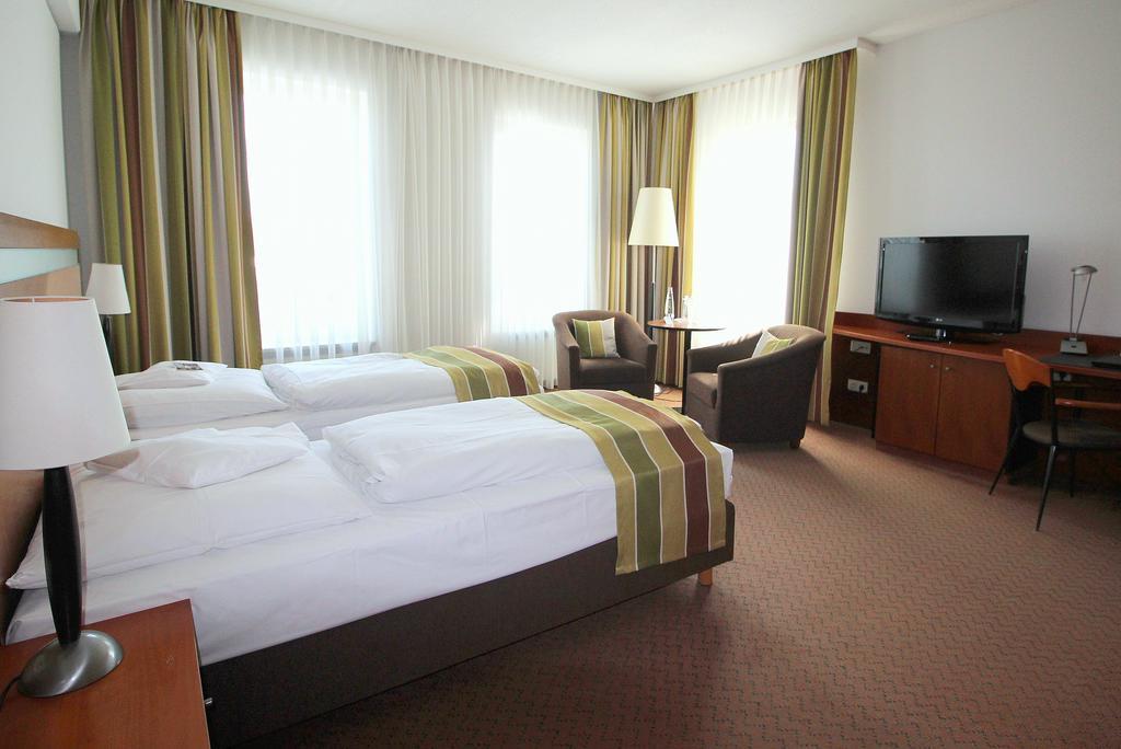 Hansa Apart-Hotel Řezno Exteriér fotografie